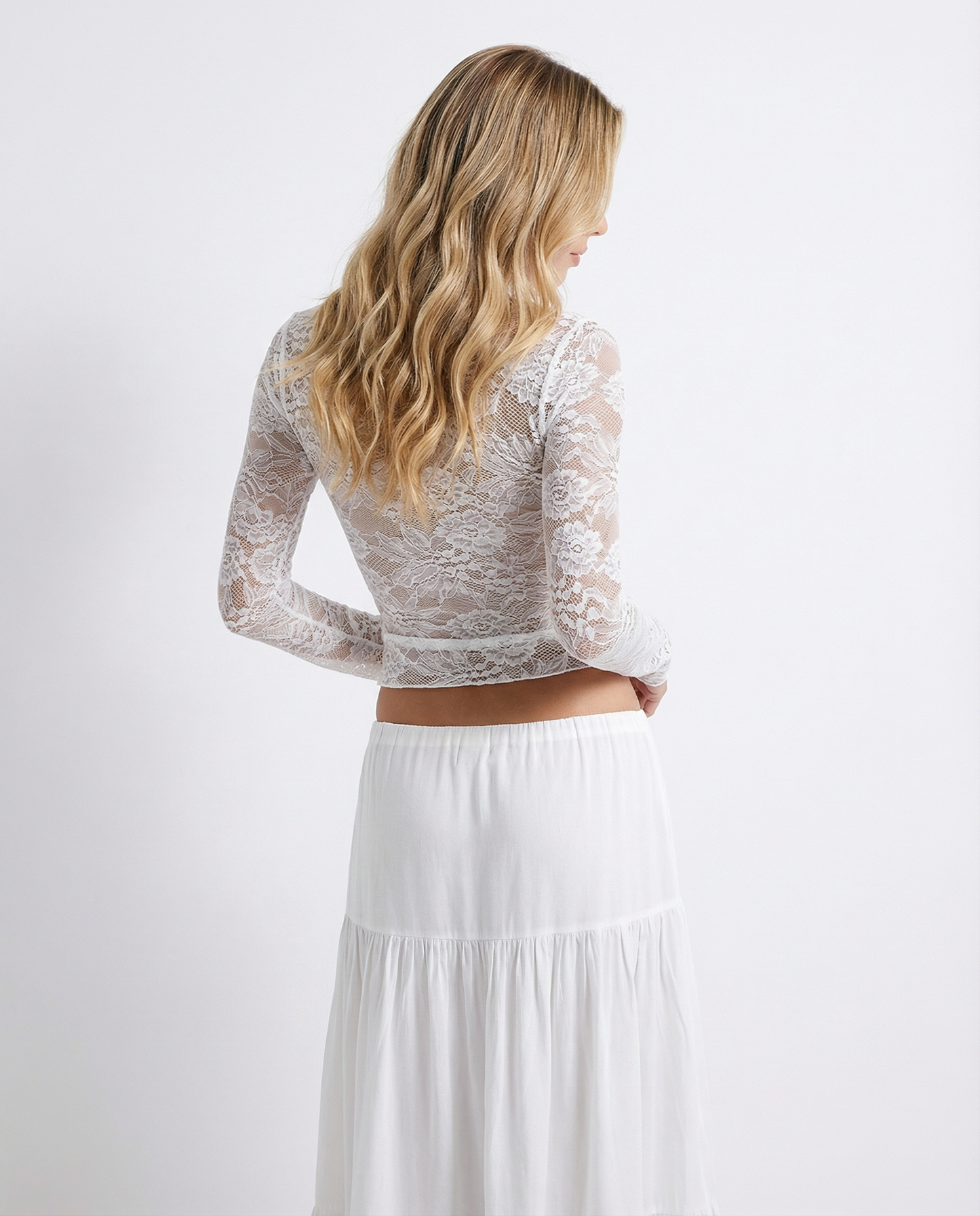 ARVEN | Lace Top